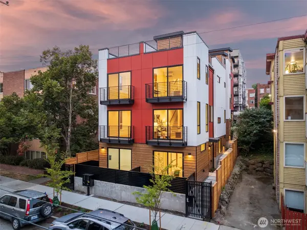 318 Bellevue Avenue E, Seattle, WA 98102