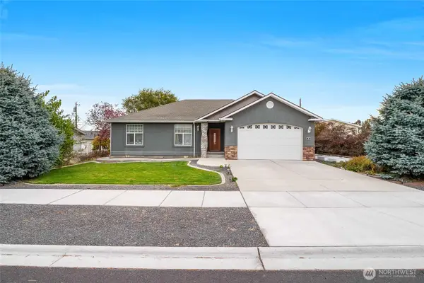 26 Ginkgo Street S, Soap Lake, WA 98851