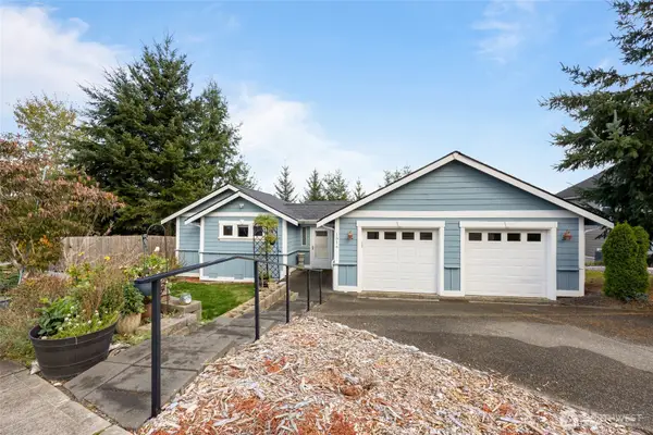 1514 Winterwood Drive, Centralia, WA 98531