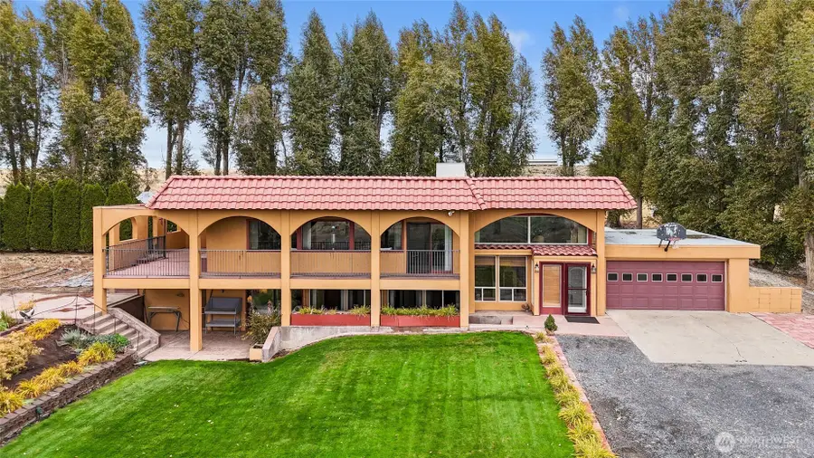 18850 Stratford Road Ne, Moses Lake, WA 98837 - Image #2