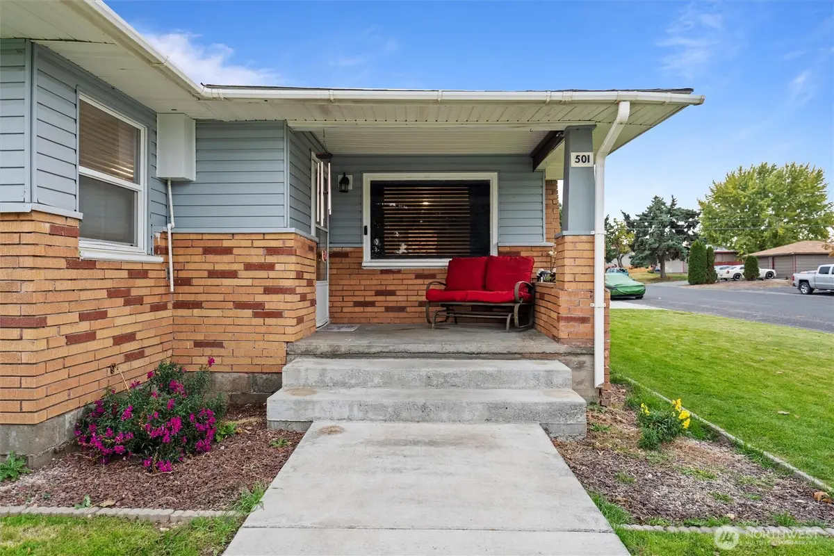 501 E 4th Street, Warden, WA 98857 - Image #1