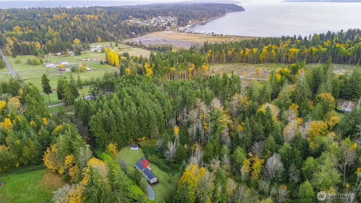 32 E Mountain View Rd, Camano Island, WA 98282 - Image #1