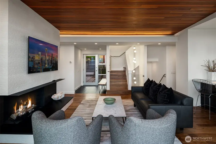 7352 56th Avenue Ne, Seattle, WA 98115 - Image #3