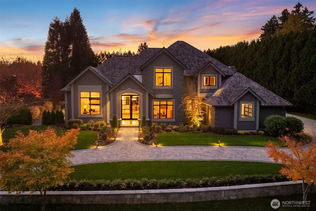 105 Windsor Drive Se, Sammamish, WA 98074 - Image #1