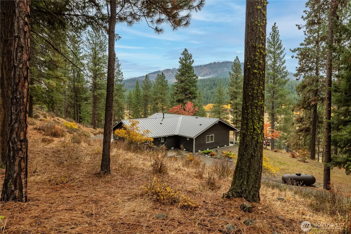 5161 Red Bridge Road, Cle Elum, WA 98922 - Image #1