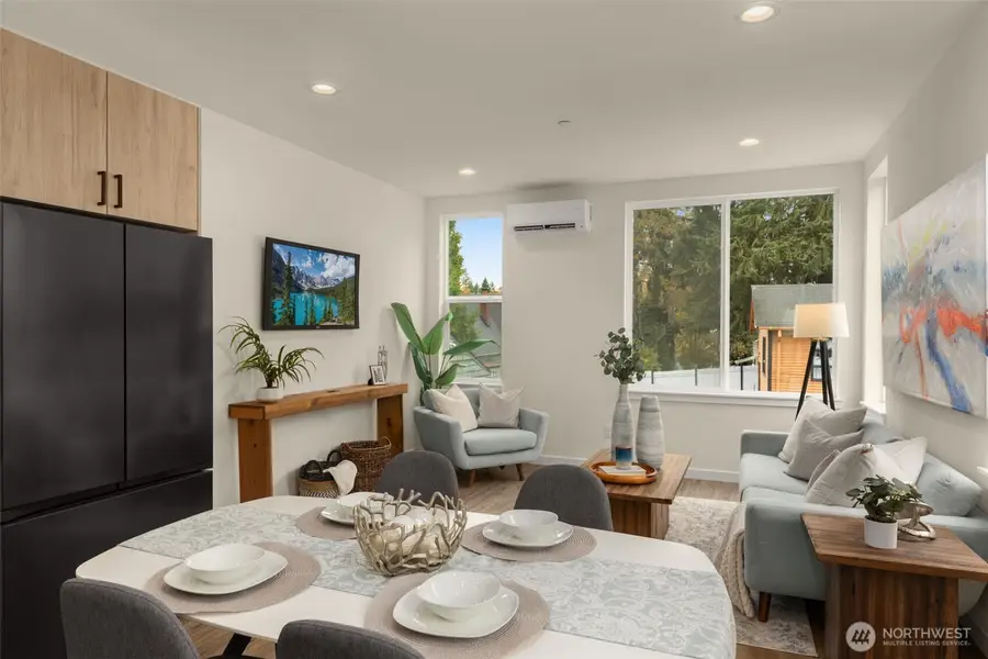 10306 Midvale Avenue N, Seattle, WA 98133 - Image #3