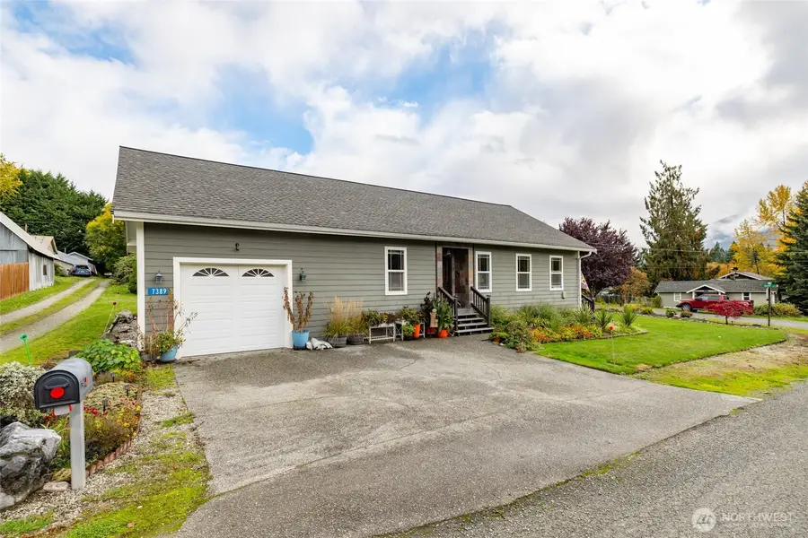 7389 N Park Avenue, Concrete, WA 98237 - Image #2