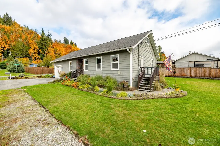 7389 N Park Avenue, Concrete, WA 98237 - Image #3