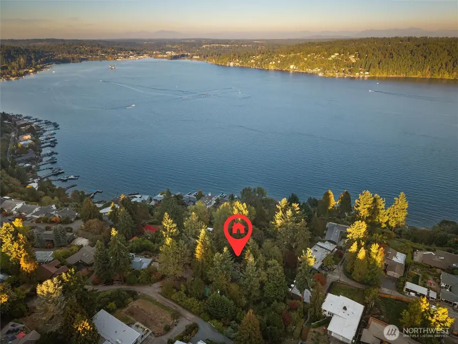 14538 38th Avenue Ne, Lake Forest Park, WA 98155 - Image #3