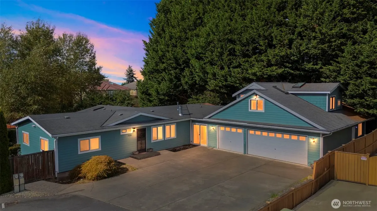 11120 Se 234th Place, Kent, WA 98031 - Image #1