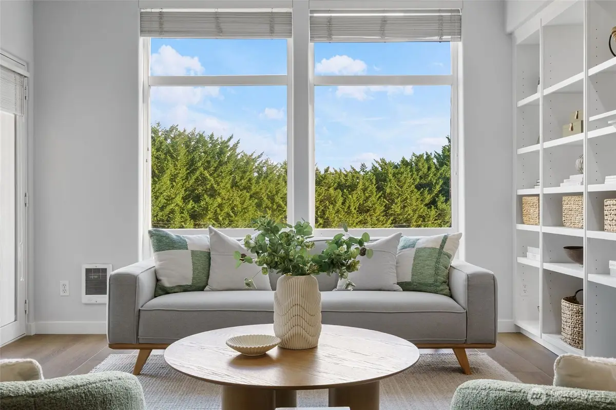 3221 SW Avalon Way #207, Seattle, WA 98126 - Image #1