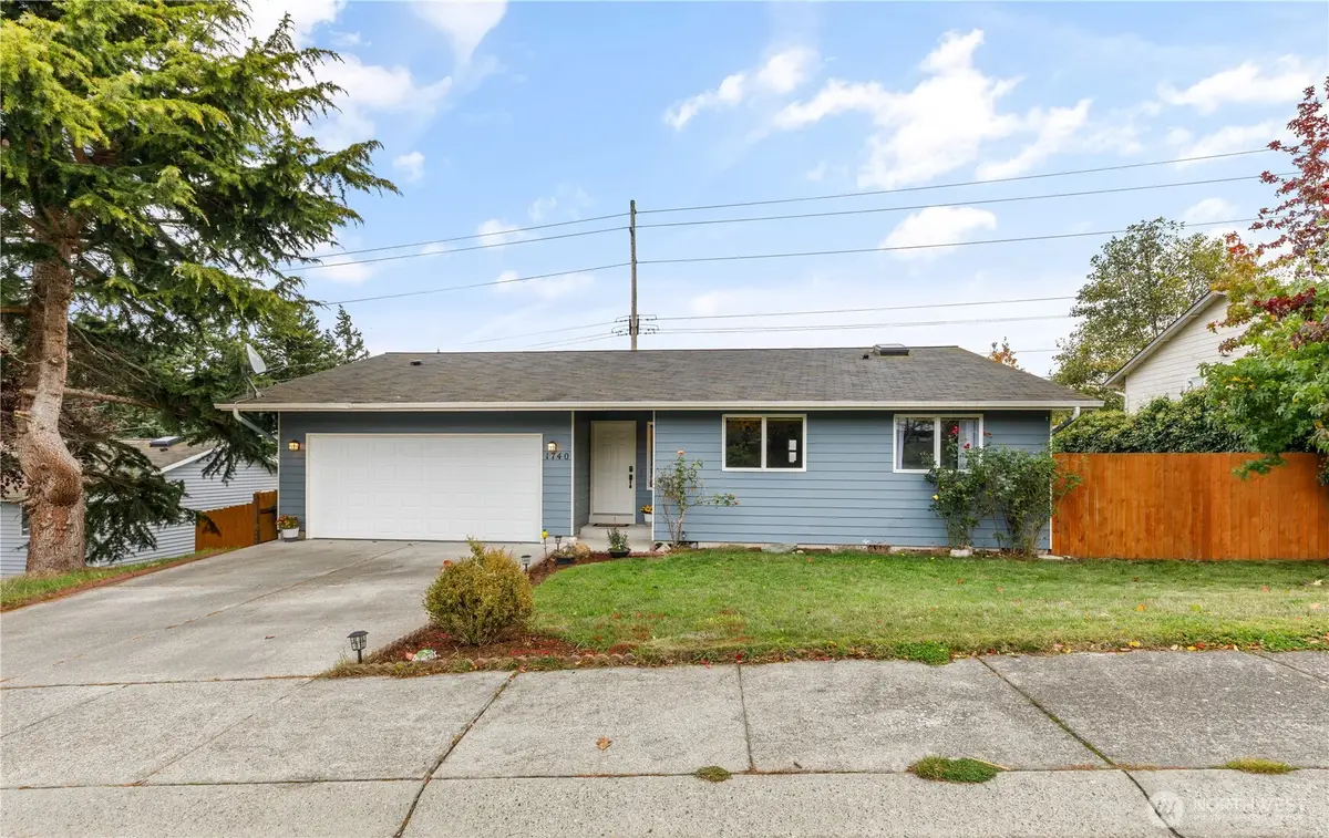 1740 SW Nienhuis Street, Oak Harbor, WA 98277 - Image #1