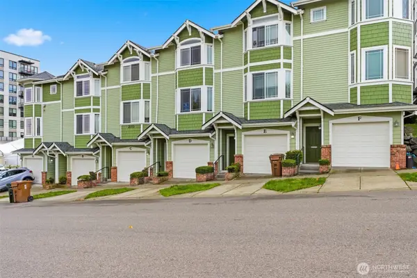 210 N G Street #D, Tacoma, WA 98403