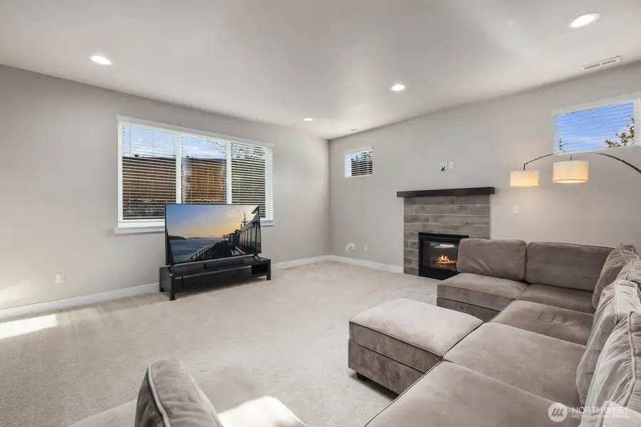 3819 82nd Drive Ne, Marysville, WA 98270 - Image #2