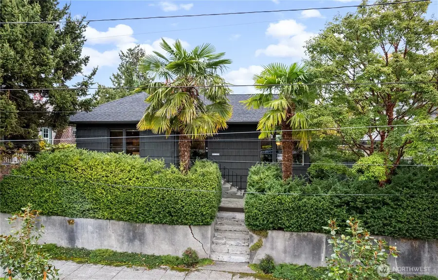 7330 11th Avenue Ne, Seattle, WA 98115 - Image #2