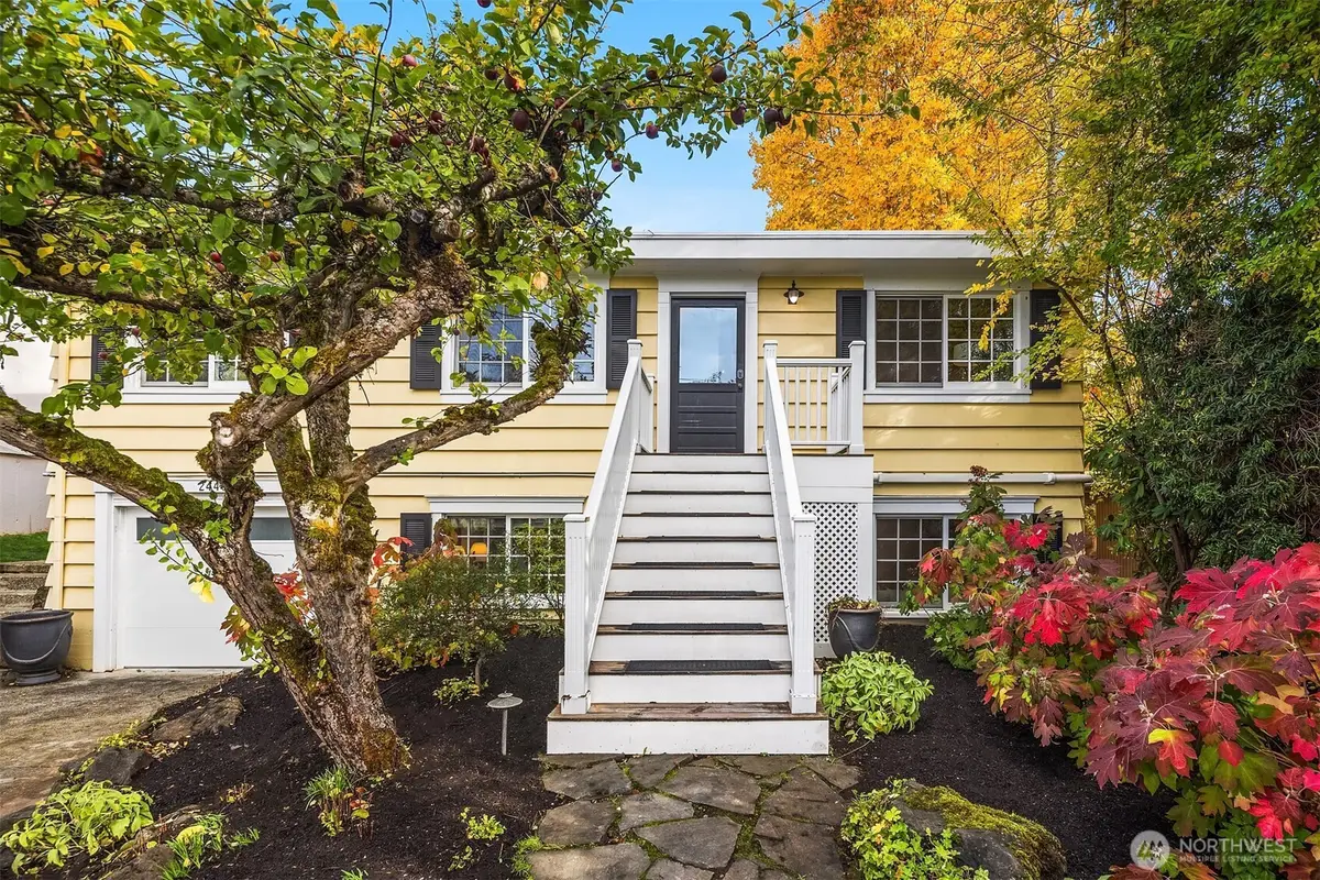 2440 64th Avenue Se, Mercer Island, WA 98040 - Image #1