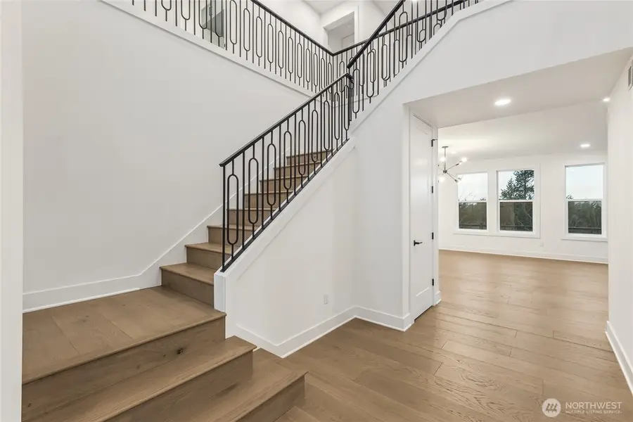 8501 137th Avenue Se, Newcastle, WA 98059 - Image #2