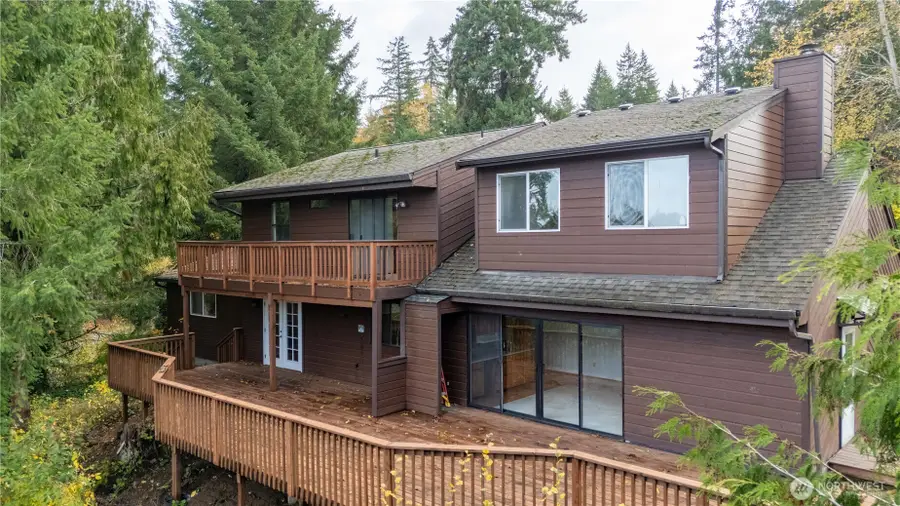 6541 Lake Saint Clair Drive Se, Olympia, WA 98513 - Image #2