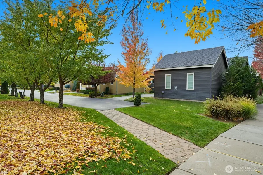 706 Nuthatch Drive, College Place, WA 99324 - Image #3