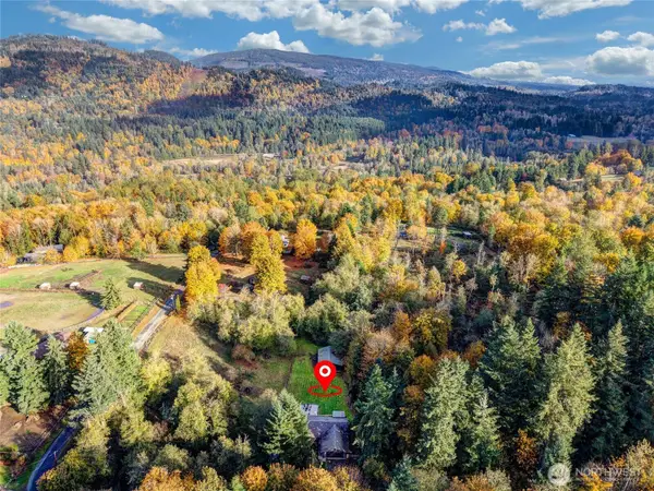 17628 252nd Avenue Se, Maple Valley, WA 98038