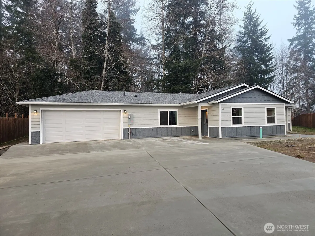 16 Pebble Creek Court, Elma, WA 98541 - Image #1