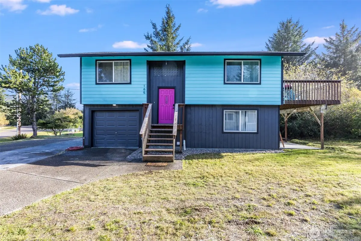 165 Spruce Loop Sw, Ocean Shores, WA 98569 - Image #1