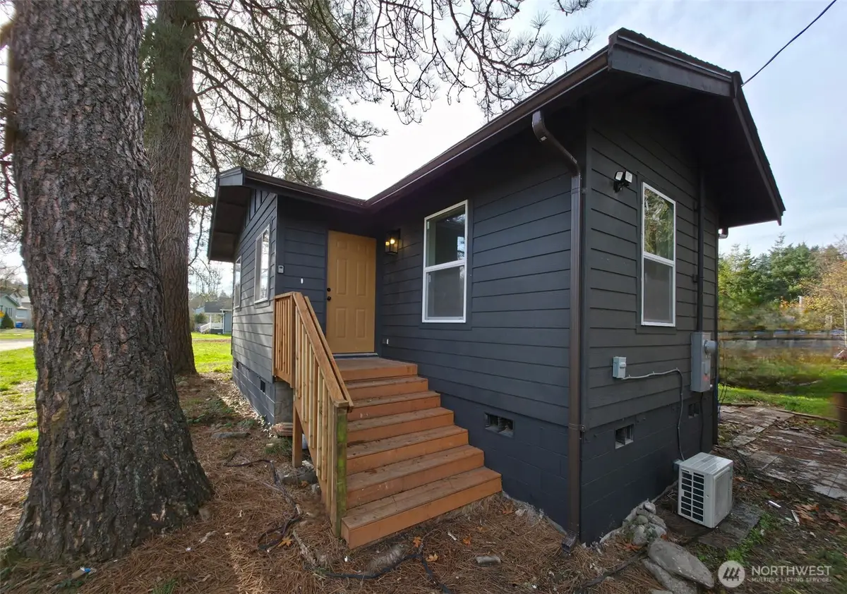 211 S Market Street, Bucoda, WA 98530 - Image #1