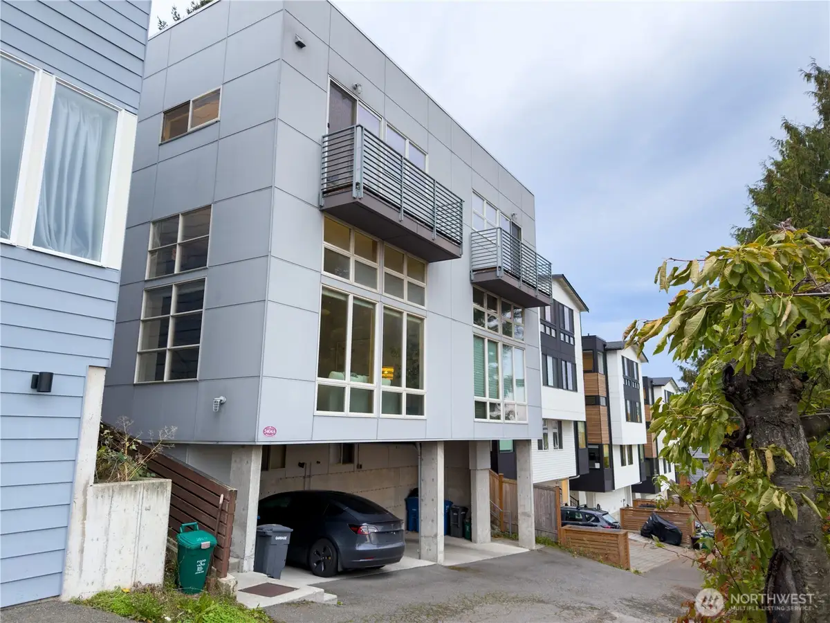 3404 23rd #A, Seattle, WA 98199 - Image #1
