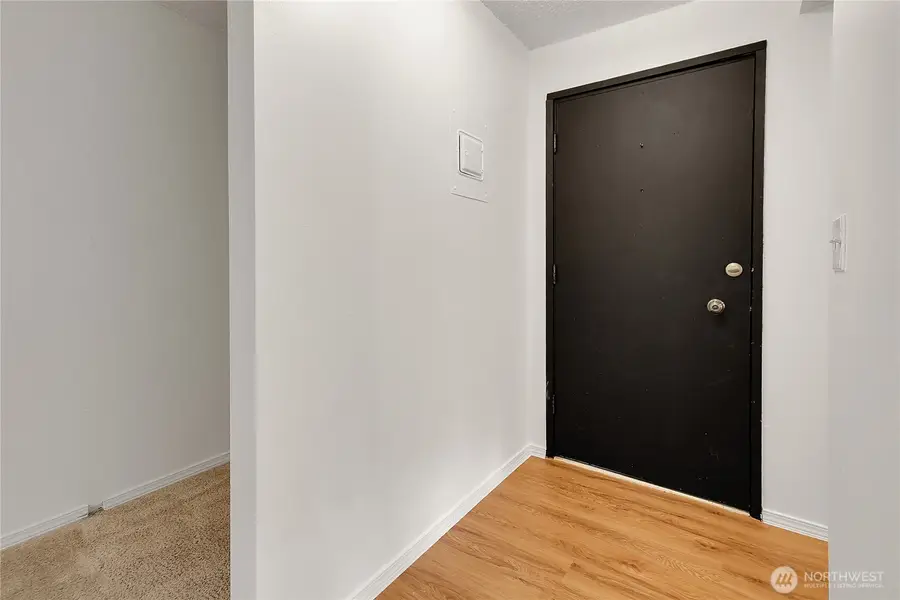 18904 NW 8th Avenue #230, Shoreline, WA 98177 - Image #2