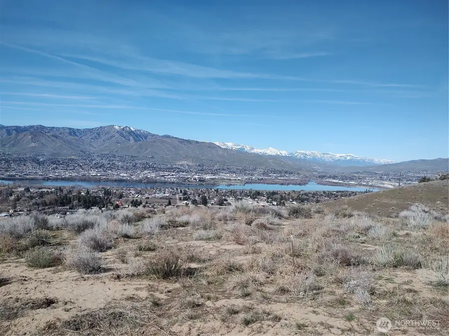 710 NE Tyler Place #26, East Wenatchee, WA 98802 - Image #3