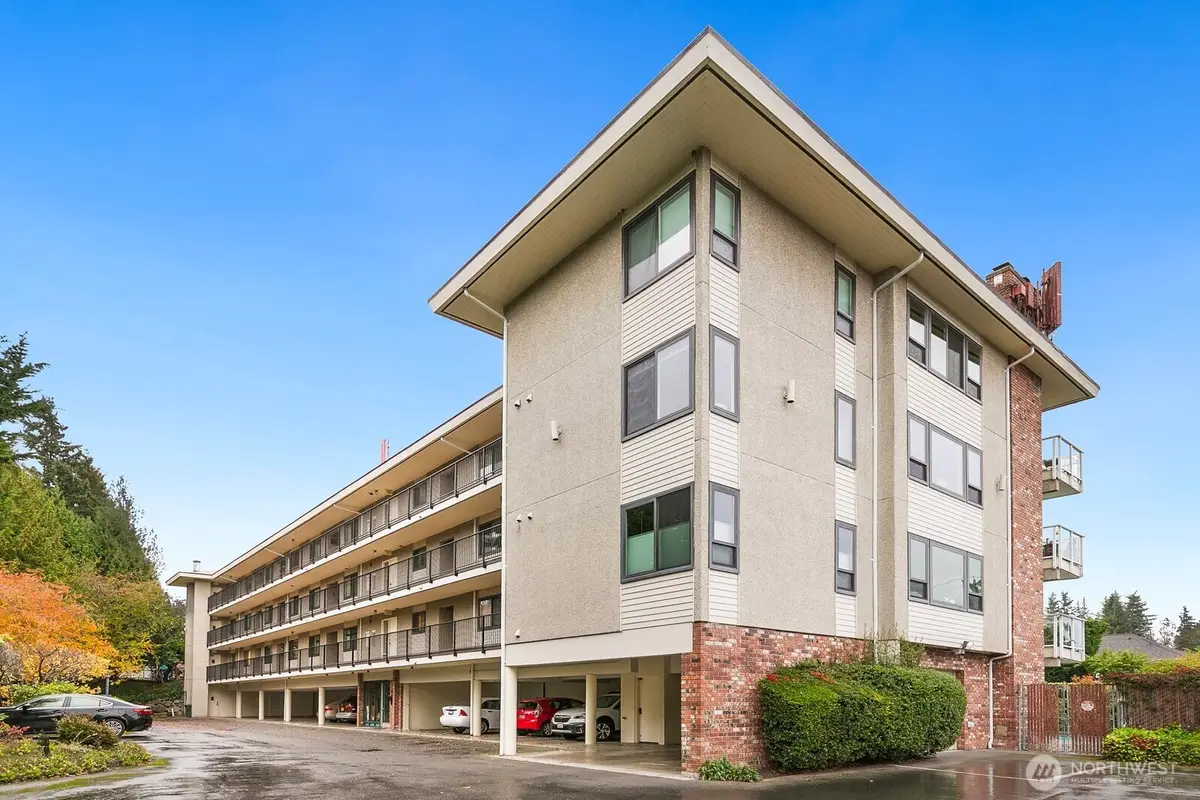 1414 9th Avenue N #105, Edmonds, WA 98020 - Image #1