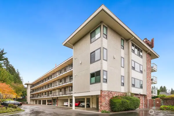 1414 9th Avenue N #105, Edmonds, WA 98020