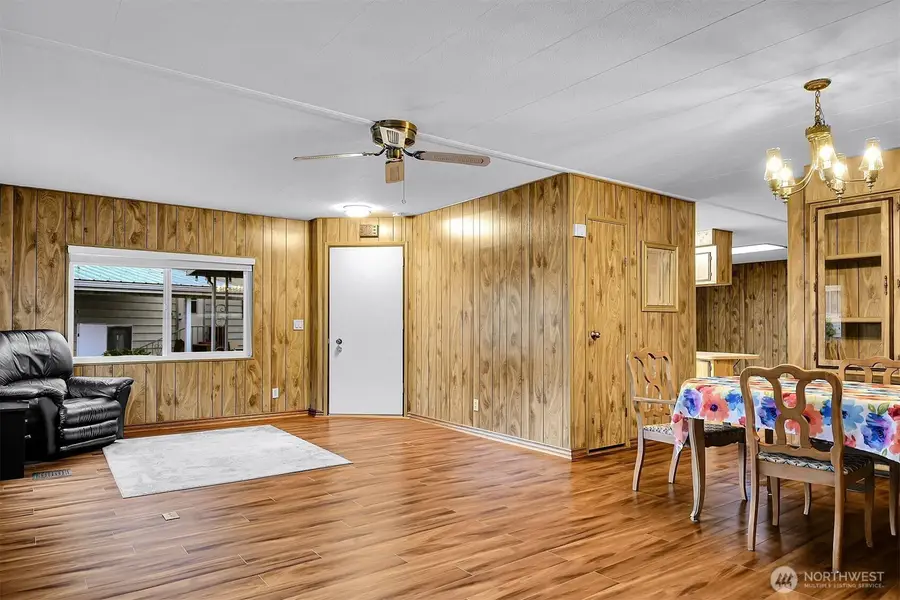 815 124 Street Sw #117, Everett, WA 98204 - Image #2