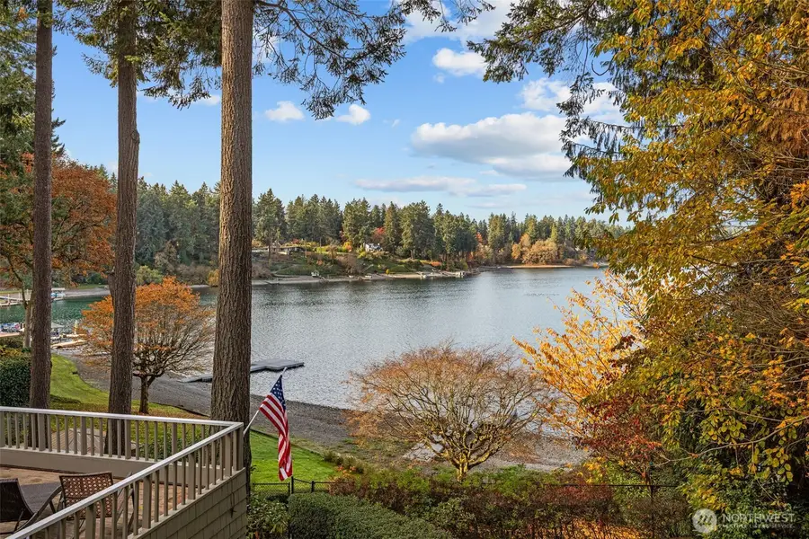 22 Loch Lane Sw, Lakewood, WA 98499 - Image #2