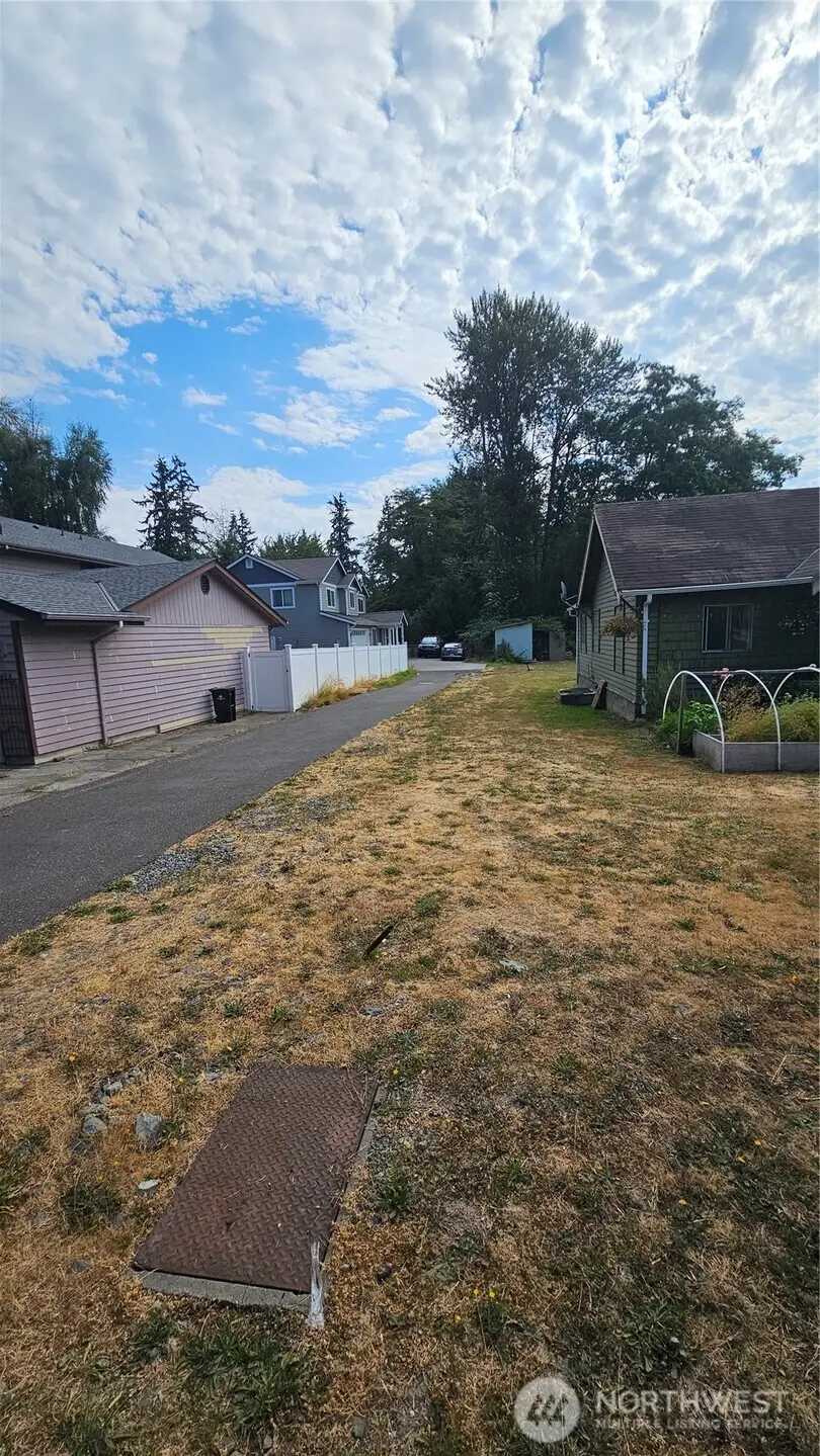 18534 Stone Avenue N, Shoreline, WA 98133 - Image #1