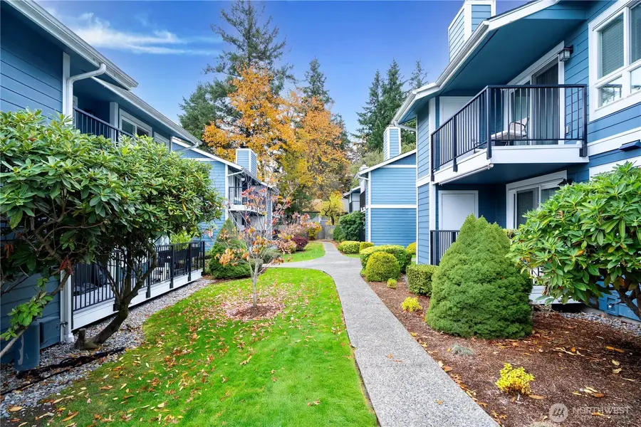 12540 SE 32nd Street #35, Bellevue, WA 98005 - Image #3