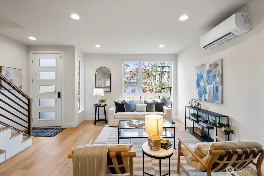 2212 Franklin Avenue E #B, Seattle, WA 98102 - Image #3