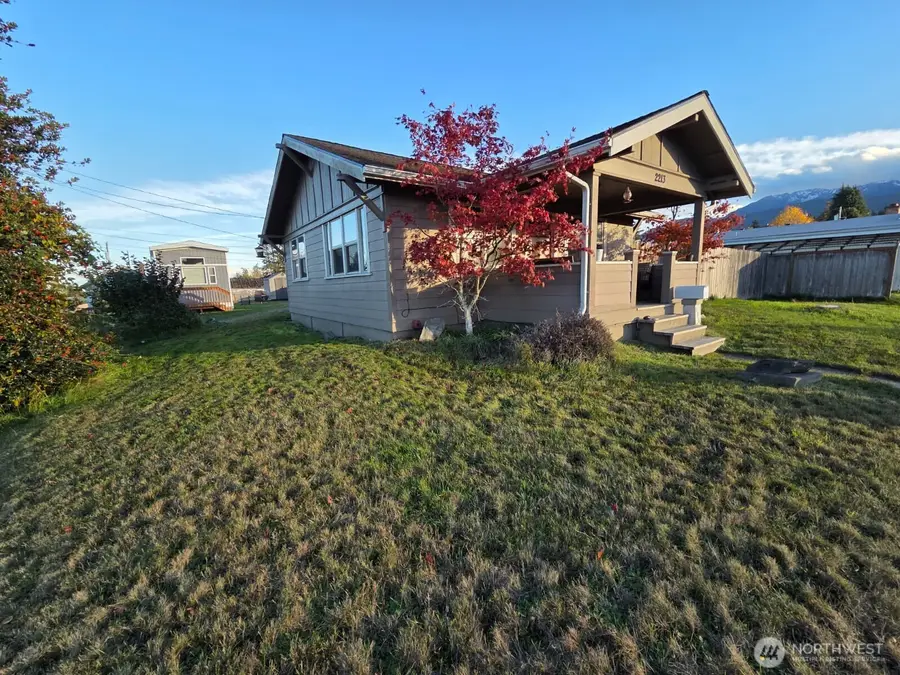 2213 Laurel Street, Port Angeles, WA 98362 - Image #2