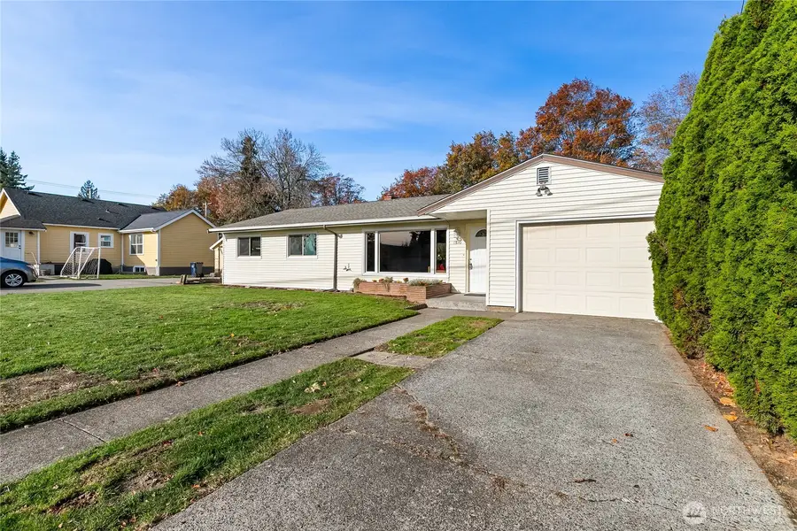 1510 E Street, Lynden, WA 98264 - Image #3