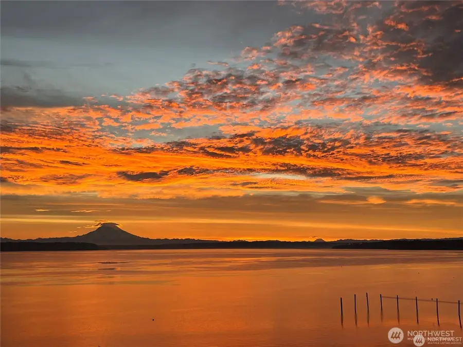 8210 Walnut Road Ne, Olympia, WA 98516 - Image #3