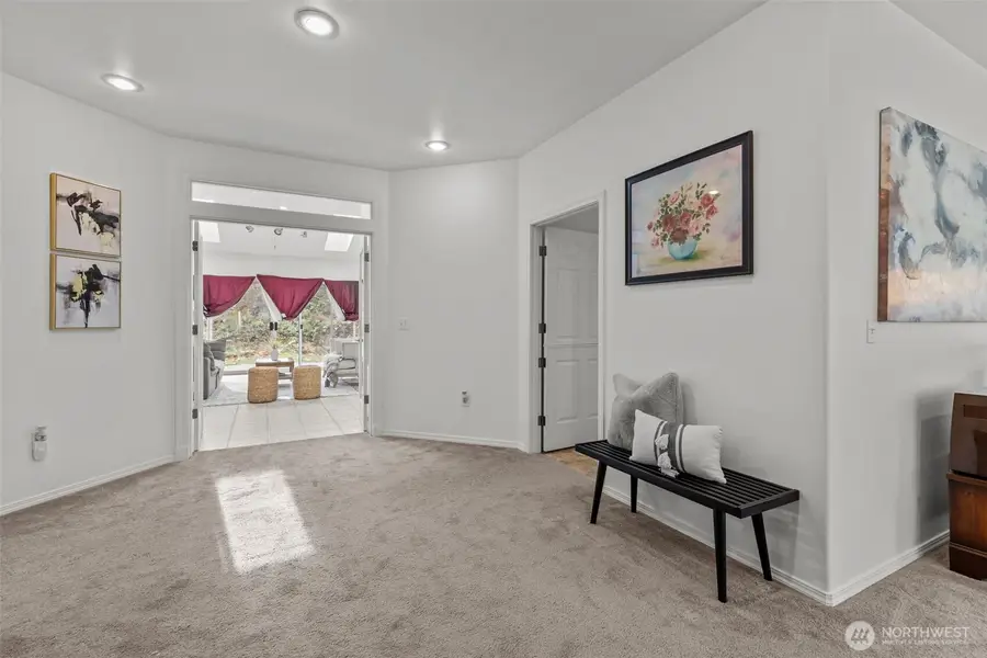 31724 SE 268th Street, Ravensdale, WA 98051 - Image #2