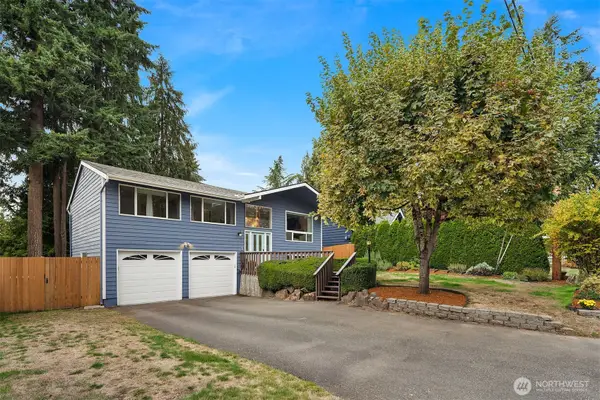 9625 164th Avenue Ne, Redmond, WA 98052