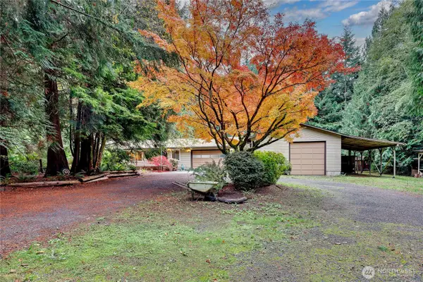 4005 NE Kedros Drive, Poulsbo, WA 98370