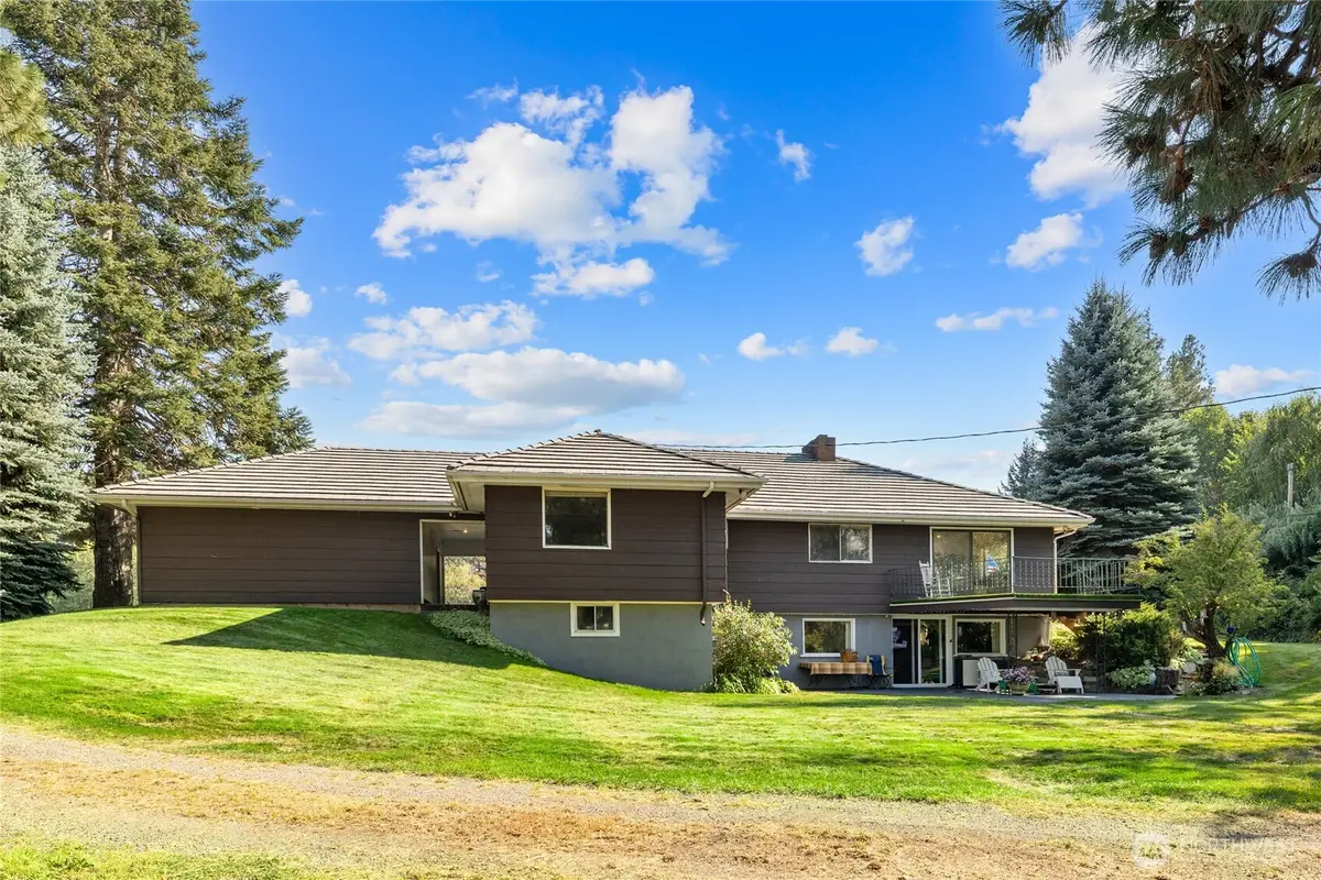 911 Westside Road, Cle Elum, WA 98922 - Image #1