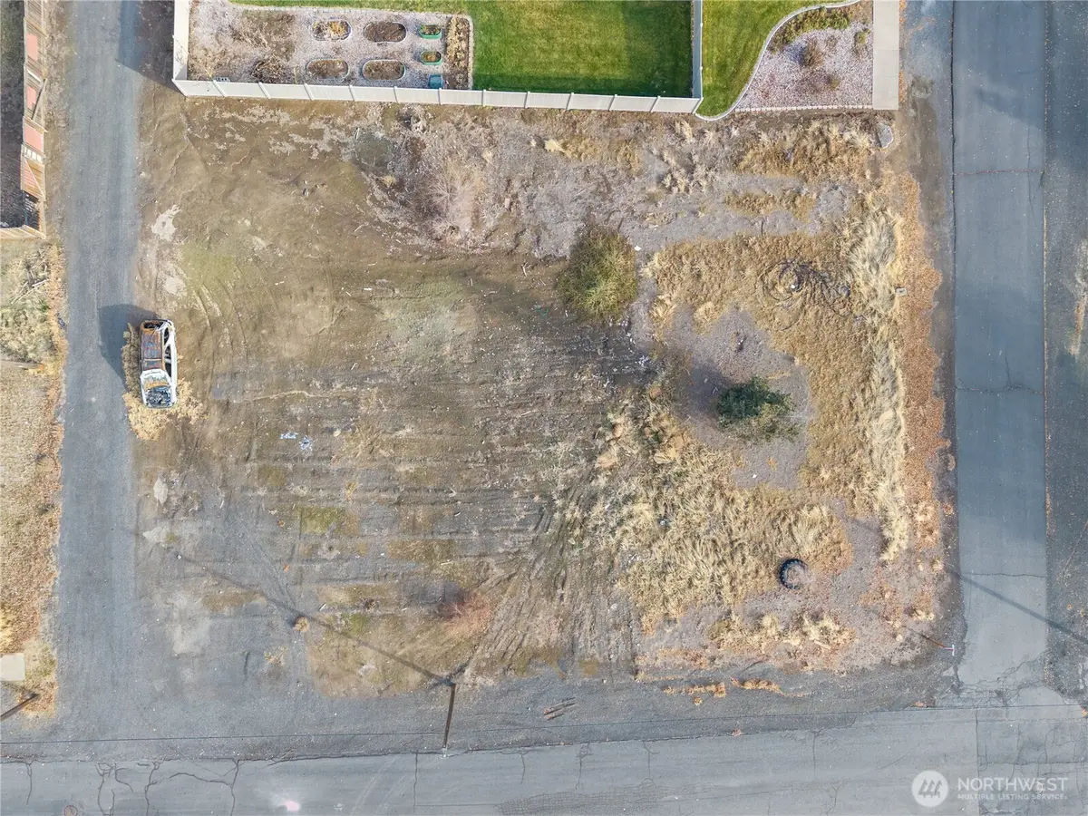 408 N L Street #1 & 2, Lind, WA 99341 - Image #1