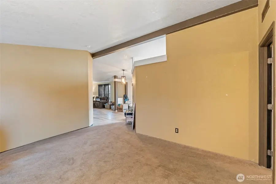 1009 Lord Street, Kelso, WA 98626 - Image #3