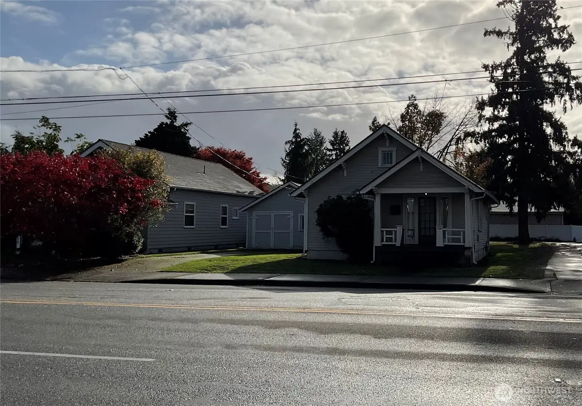 530 E Pioneer, Puyallup, WA 98372 - Image #1