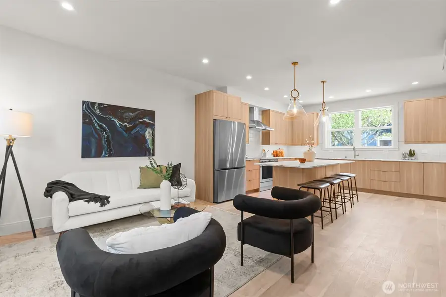 7350 22nd Avenue Nw #B, Seattle, WA 98117 - Image #3