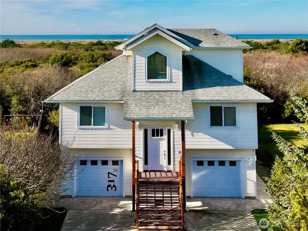 317 Sand Dune Avenue Sw, Ocean Shores, WA 98569