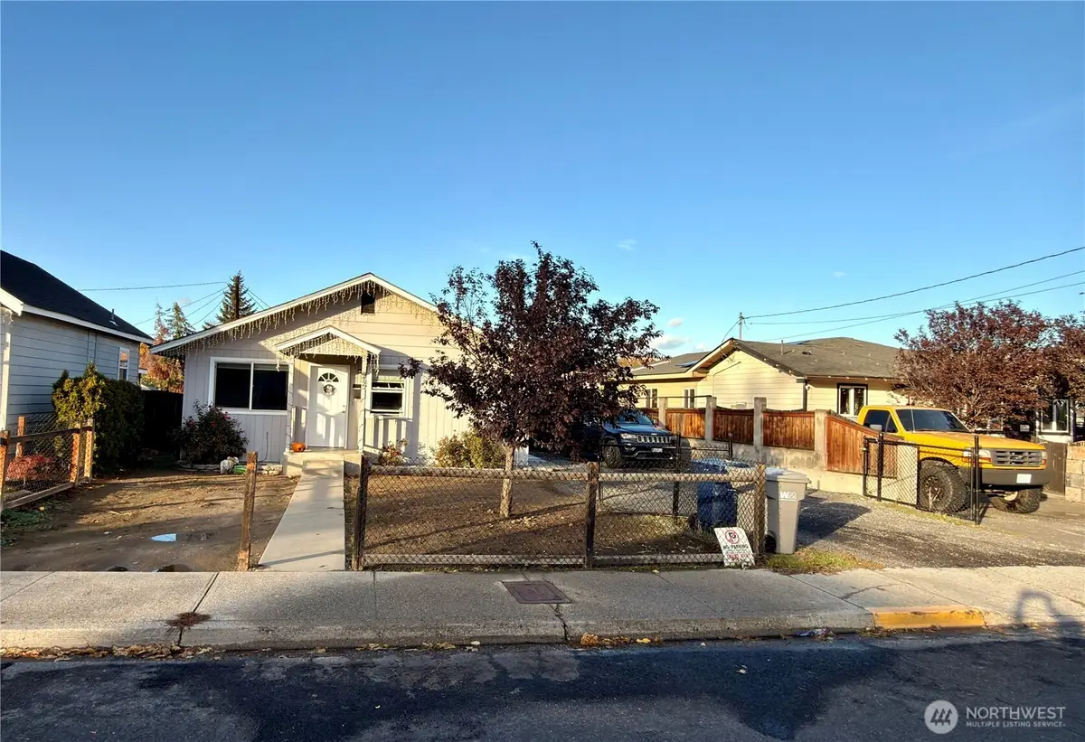 812 Ferry Street, Wenatchee, WA 98801 - Image #1